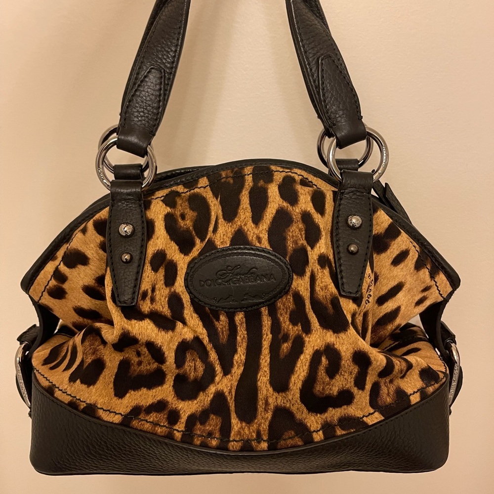 ❌SOLD❌ Dolce and Gabbana Leopard Print Fabric and Leather Satchel